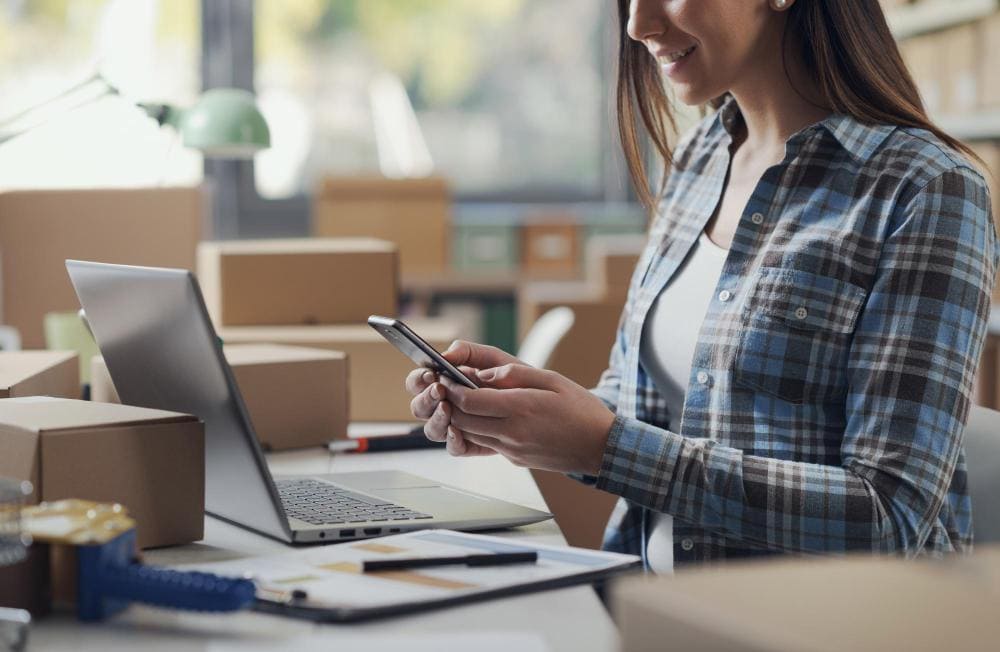 Flawless Online Operations: Proactive Bug Resolution & System Stability